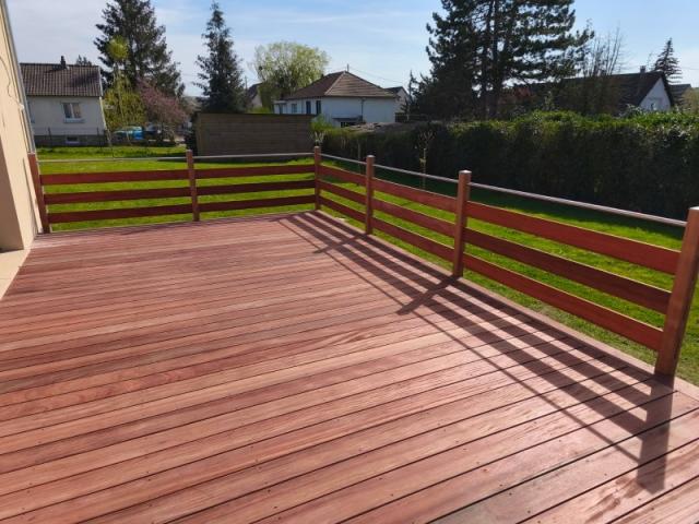 POSE D'UNE TERRASSE EN IP CHEZ DES PARTICULIERS