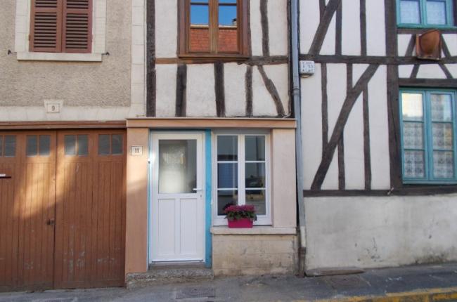 POSE D'UNE PORTE ET FENETRE