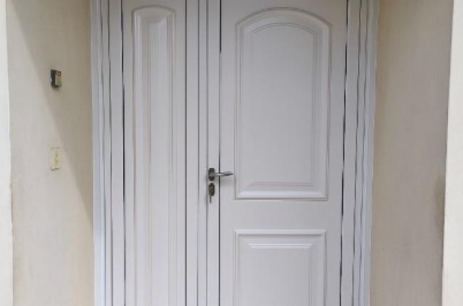 POSE D'UNE PORTE EN DEPOSE TOTALE CHEZ UNE CLIENT A TROISSEREUX