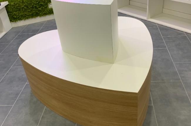 FABRICATION D'UN PRESENTOIRE EN FORME DE COEUR